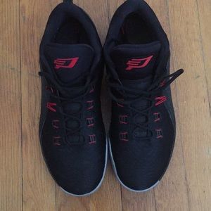 Chris Paul sneakers